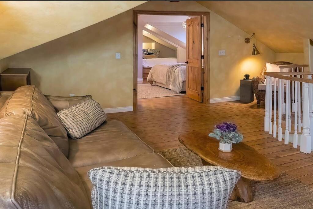 European Style Straw Bale Retreat Villa Ashland Ngoại thất bức ảnh