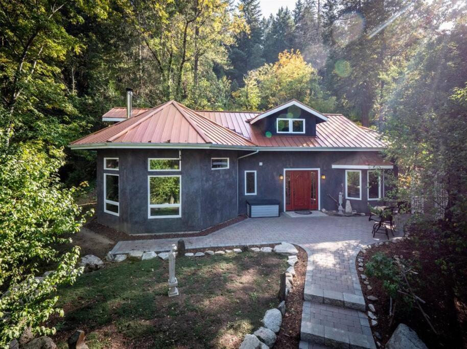 European Style Straw Bale Retreat Villa Ashland Ngoại thất bức ảnh